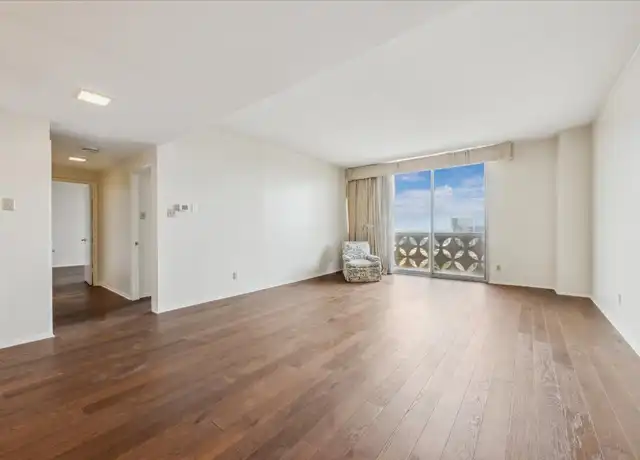 Property at 1801 Lavaca St Unit 14G, Austin, TX, 78701, 2 beds, 2 baths, [object Object]
