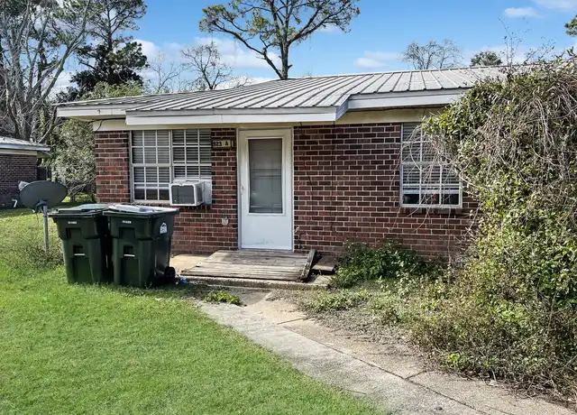 Property at 923 Bremen Ave Unit A, Pensacola, FL, 32507, 2 beds, 1 bath, [object Object]