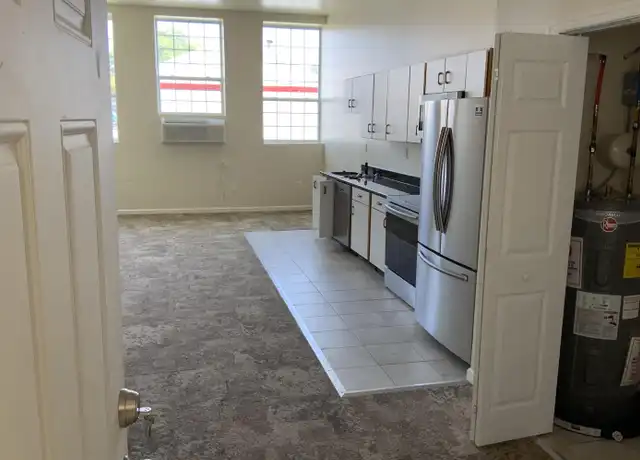 Property at 1949 S 5th St Unit 302, Allentown, PA, 18103, 0 beds, 1 bath, [object Object]