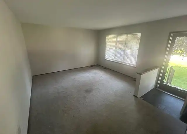 Property at 3900 Orchard View Ave, Rochester Hills, MI, 48307, 3 beds, 1.5 baths, [object Object]