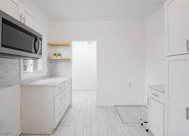 Property at 1972 W 47th St, Cleveland, OH, 44102, 2 beds, 1 bath, [object Object]