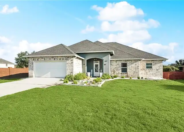 Property at 1837 Lake Superior Dr, Harvey, LA, 70058, 4 beds, 3 baths, [object Object]