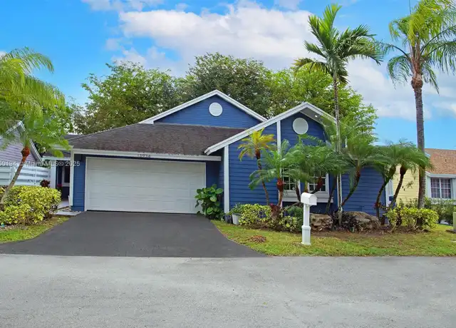 Property at 13934 SW 103rd Ter, Miami, FL, 33186, 5 beds, 2 baths, [object Object]
