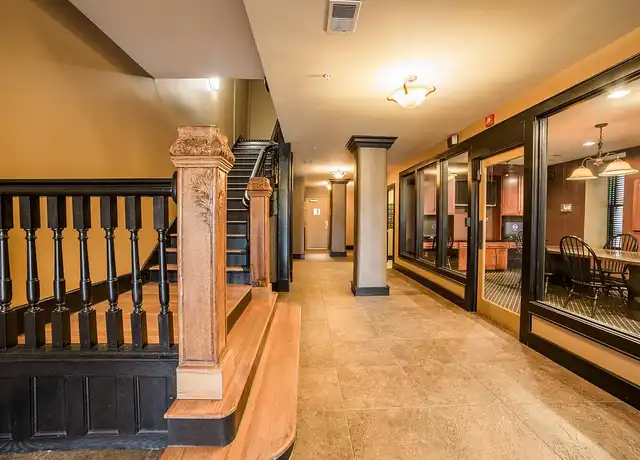Property at Blacherne At Vermont Place - 402 N Meridian St, Indianapolis, IN, 46204, 1 bed, 1 bath, [object Object]