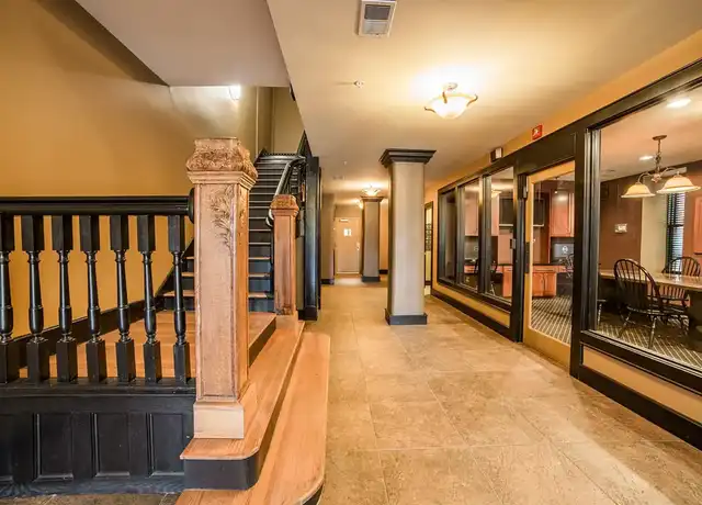 Property at Blacherne At Vermont Place - 402 N Meridian St, Indianapolis, IN, 46204, 1-2 bed, 1 bath, [object Object]