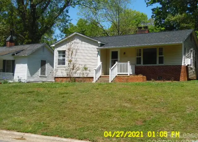 Property at 721 E Sharpe St, Statesville, NC, 28677, 2 beds, 1 bath, [object Object]