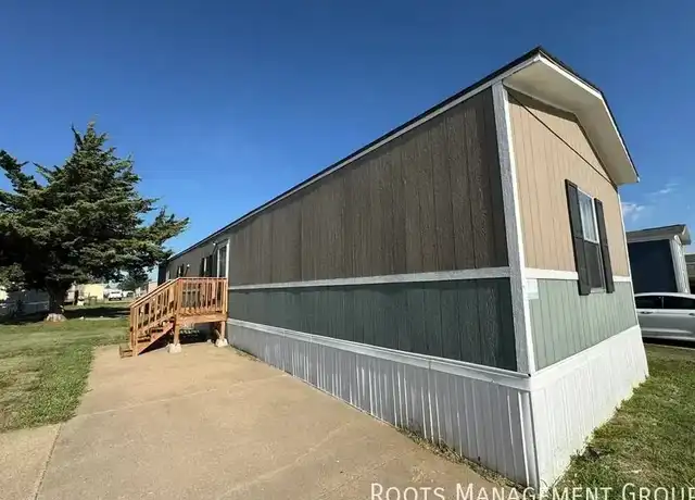 Property at 1010 Reservation Rd Unit E10, Hays, KS, 67601, 3 beds, 2 baths, [object Object]