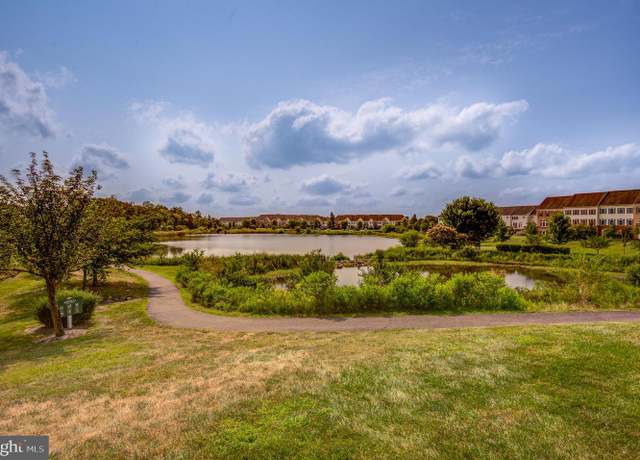 Photo of 25019 Cambridge Hill Ter, Chantilly, VA 20152