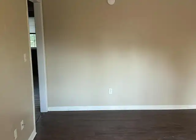 Property at 3116 Rennoc Rd Unit 4, Knoxville, TN, 37918, 2 beds, 1 bath, [object Object]