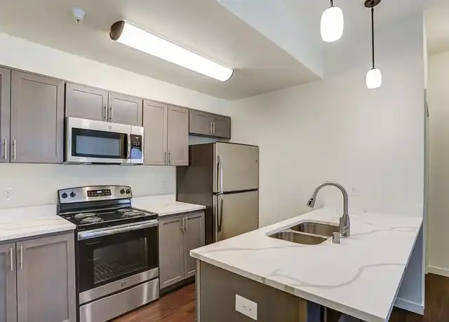 Property at The Lavonne Apartments - 6727 NE Vancouver Mall Dr, Vancouver, WA, 98661, 2 beds, 1-2 bath, [object Object]