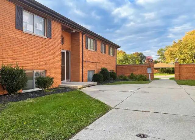Property at 6601 E Livingston Ave Unit 3, Reynoldsburg, OH, 43068, 3 beds, 1 bath, [object Object]