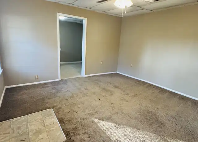 Property at 1122 Dallas St Unit 2, Port Neches, TX, 77651, 1 bed, 1 bath, [object Object]