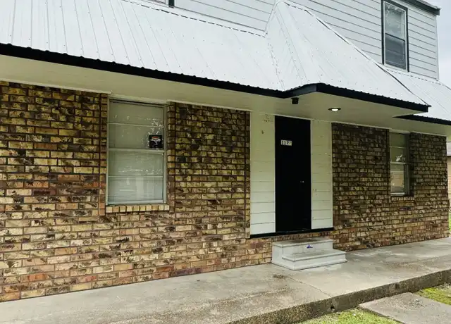 Property at 1122 Dallas St Unit 2, Port Neches, TX, 77651, 1 bed, 1 bath, [object Object]