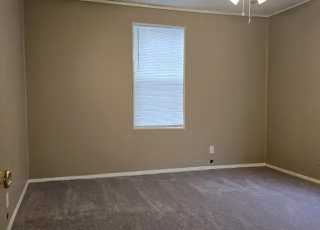 Property at 1122 Dallas St Unit 2, Port Neches, TX, 77651, 1 bed, 1 bath, [object Object]
