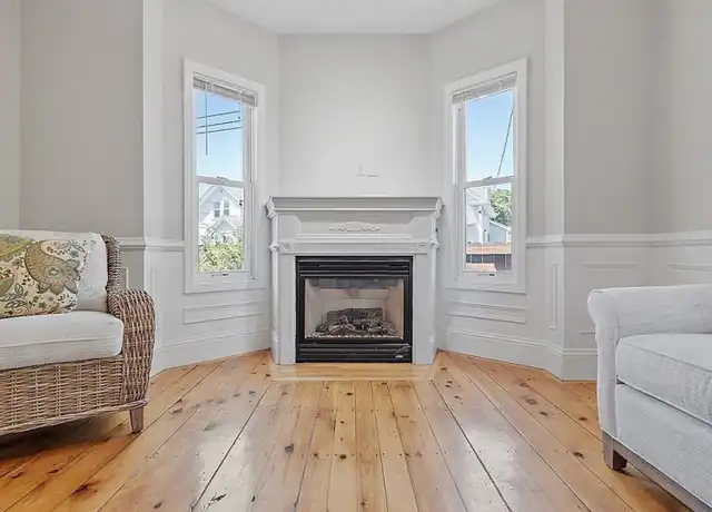Property at 5 Maple St Unit 1, Peabody, MA, 01960, 2 beds, 1 bath, [object Object]