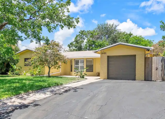 Property at 1801 SW 6th Ave, Pompano Beach, FL, 33060, 3 beds, 2 baths, [object Object]