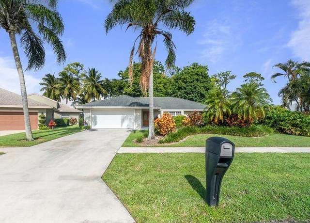 Photo of 691 Foresteria Ave, Wellington, FL 33414