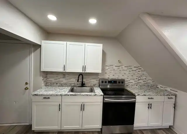 Property at 478 N Pennsylvania Ave Unit 2, Wilkes-Barre Township, PA, 18702, 2 beds, 1 bath, [object Object]