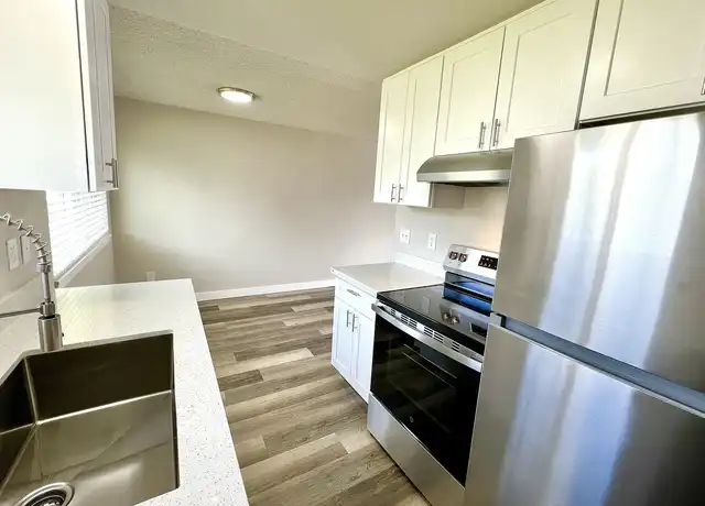 Property at Alpine Apartments - 5314 San Francisco Ave SW, Lakewood, WA, 98499, 0-1 beds, 1 bath, [object Object]