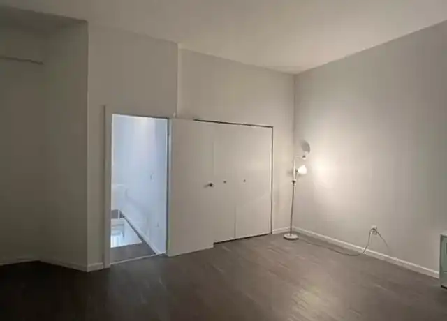 Property at 33 Gold St Unit 609, New York, NY, 10038, 2 beds, 1 bath, [object Object]