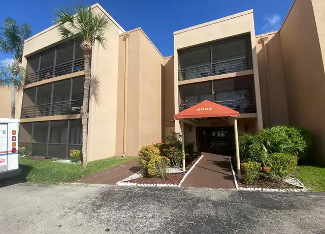 Property at 4020 N Hills Dr #28, Hollywood, FL, 33021, 2 beds, 2 baths, [object Object]