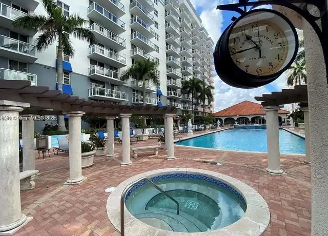 Property at 5085 NW 7th St #512, Miami, FL, 33126, 1 bed, 1 bath, [object Object]