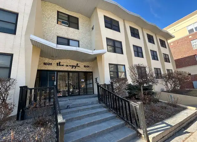 Property at 1601 N Farwell Ave Unit 205, Milwaukee, WI, 53202, 0 beds, 1 bath, [object Object]