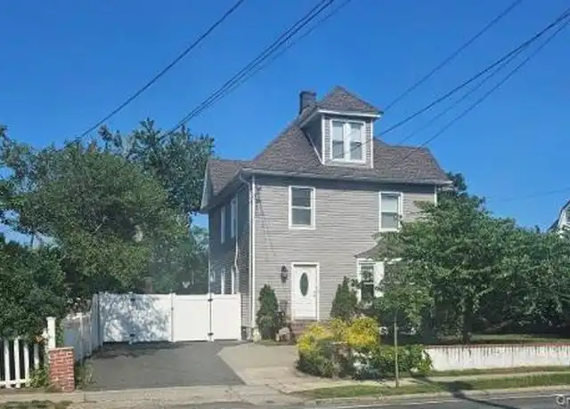 Property at 2309 Milburn Ave, Baldwin, NY, 11510, 1 bed, 1 bath, [object Object]