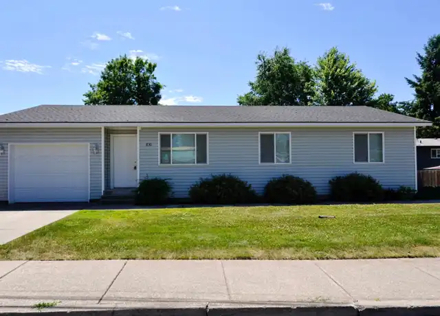 Property at 830 E Locust Ave, Coeur d'Alene, ID, 83814, 3 beds, 2 baths, [object Object]