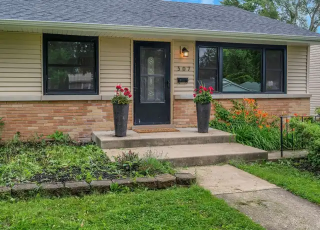 Property at 307 S Pierce Ave, Wheaton, IL, 60187, 3 beds, 2 baths, [object Object]
