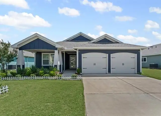Property at 628 Mayfield Dr, Cleburne, TX, 76031, 3 beds, 2 baths, [object Object]