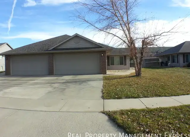 Property at 5202 S Baneberry Ave, Sioux Falls, SD, 57106, 2 beds, 1 bath, [object Object]