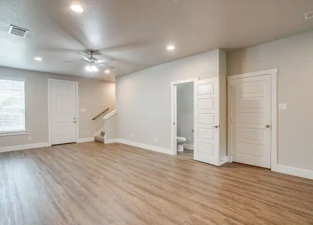 Property at 405 Hampton Pl, Burleson, TX, 76028, 3 beds, 2.5 baths, [object Object]