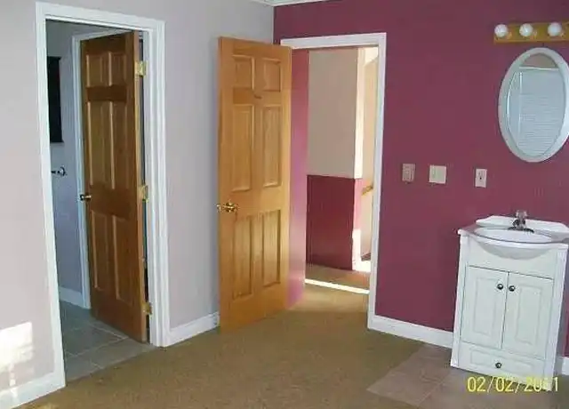 Property at 3608 NE 44th St Unit 7, Seattle, WA, 98105, 1 bed, 1 bath, [object Object]