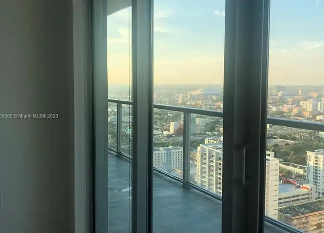 Property at 1111 SW 1st Ave Unit 4021, Miami, FL, 33130, 1 bed, 1 bath, [object Object]