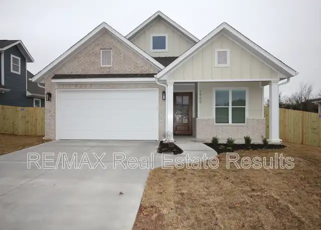 Property at 1900 W Saddlebrook Ln, Rogers, AR, 72758, 3 beds, 2.5 baths, [object Object]