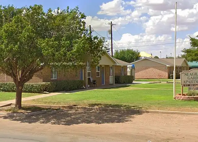 Property at 1100 12th St, Seagraves, TX, 79359, 2 beds, 1 bath, [object Object]