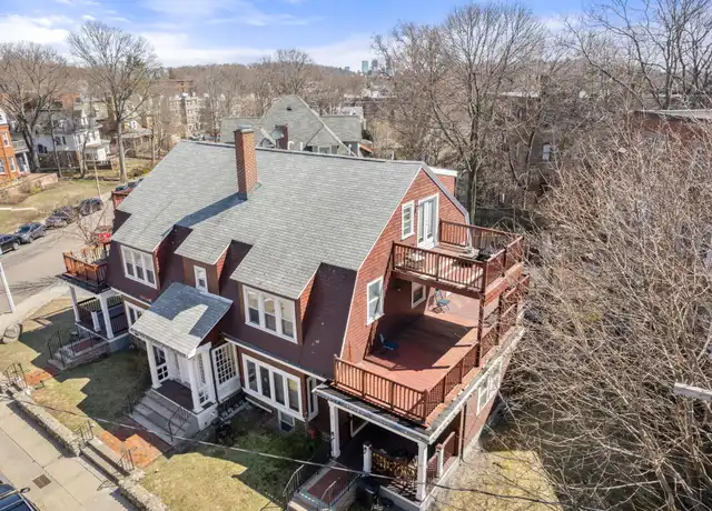 Property at 29 Sutherland Rd Unit A, Brighton, MA, 02135, 4 beds, 2 baths, [object Object]
