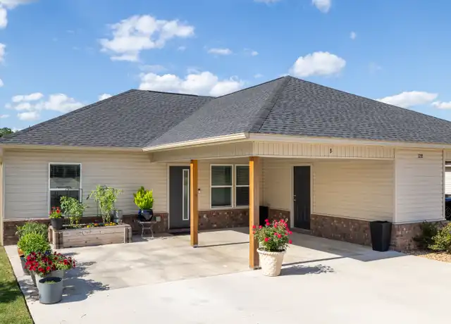 Property at 275 Clubhouse Cir, Fountain Lake, AR, 71901, 3 beds, 2 baths, [object Object]