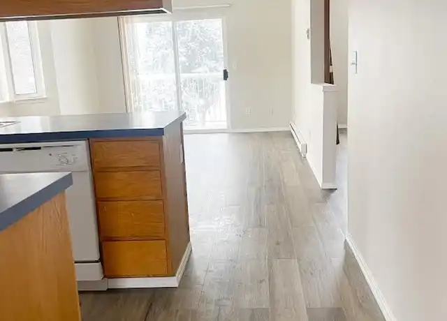 Property at 1201 Lincoln Way Unit 208, Coeur d'Alene, ID, 83814, 2 beds, 1 bath, [object Object]