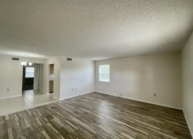 Property at 544 SW 35th St, Palm City, FL, 34990, 1 bed, 1 bath, [object Object]
