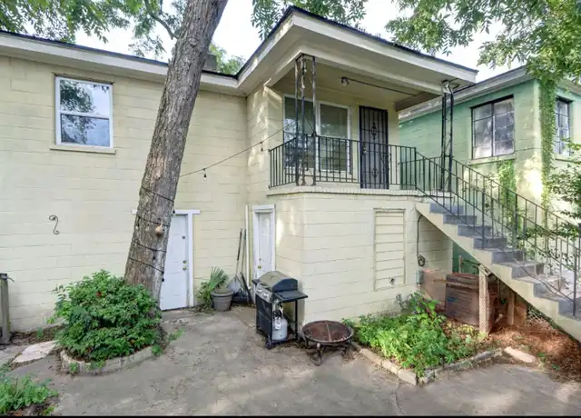 Property at 730 E Anderson St, Savannah, GA, 31401, 2 beds, 1 bath, [object Object]