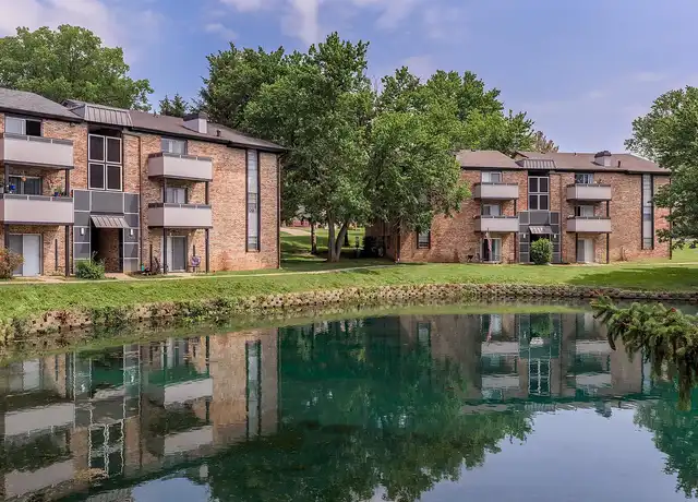 Property at LakeHouse at Florence Apartments - 101 Pinehurst Dr, Florence, KY, 41042, 1-2 bed, 1 bath, [object Object]