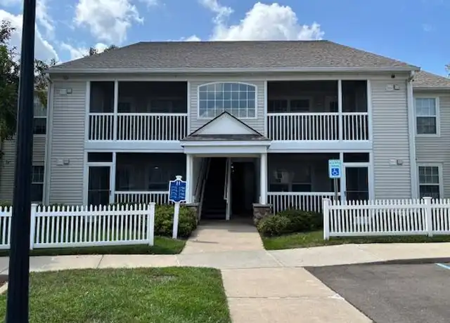 Property at 2776 S Knightsbridge Cir, Ann Arbor, MI, 48105, 2 beds, 2 baths, [object Object]