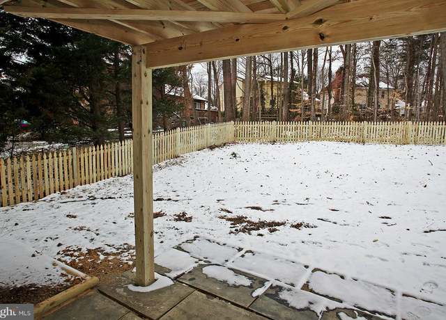 Photo of 9614 Tinsmith Ln, Burke, VA 22015