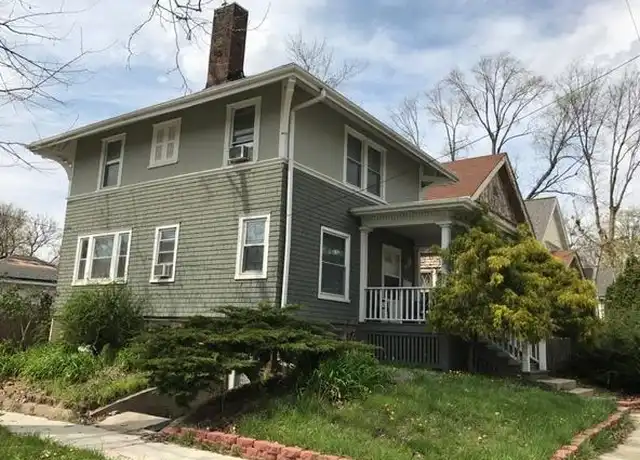 Property at 502 N McLean St, Bloomington, IL, 61701, 3 beds, 1 bath, [object Object]