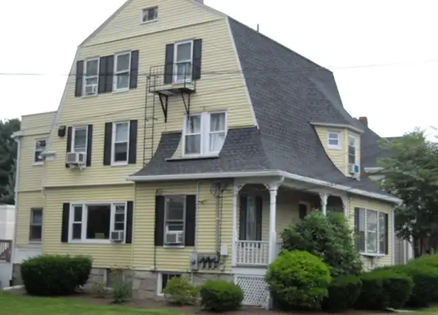 Property at 6 North St Unit 1, Milford, MA, 01757, 2 beds, 1.5 baths, [object Object]