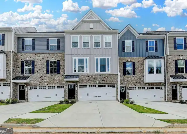 Property at 933 Woods Chapel Rd, Sugar Hill, GA, 30518, 3 beds, 2.5 baths, [object Object]