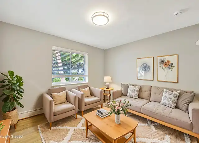 Property at 5276 Montgomery Rd Unit 5276-08, Cincinnati, OH, 45212, 1 bed, 1 bath, [object Object]