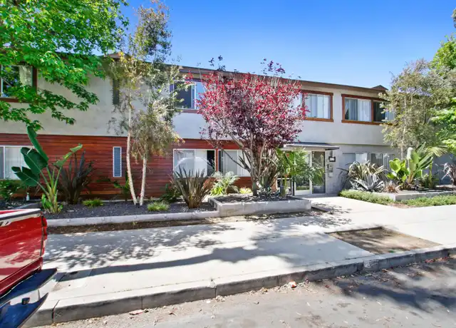 Property at 359 Obispo Ave Unit 16, Long Beach, CA, 90814, 1 bed, 1 bath, [object Object]